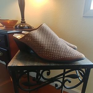 Carlos Santana Brown Mules